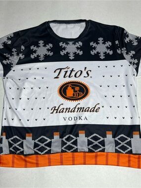 Tito’s Vodka sweater size 2XL.